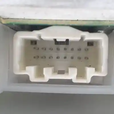 Second-hand car spare part dashboard for mazda 3 sedán (bk) 2.0 (bkep) oem iam references 4sbn9ka  