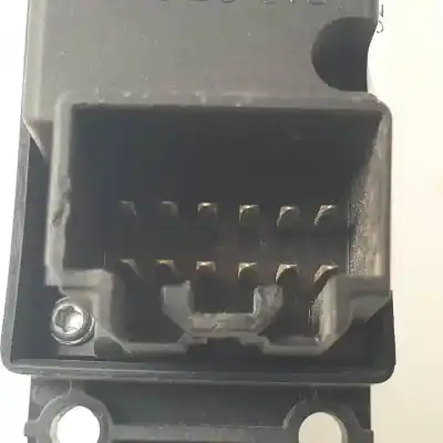 Pezzo di ricambio per auto di seconda mano comando alzacristalli posteriori destro per mazda 3 sedán (bk) 2.0 (bkep) riferimenti oem iam bp4k66380  