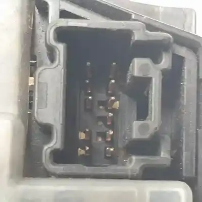 Автозапчасти б/у управление светом за mazda 3 sedán (bk) 2.0 (bkep) ссылки oem iam 17d682  