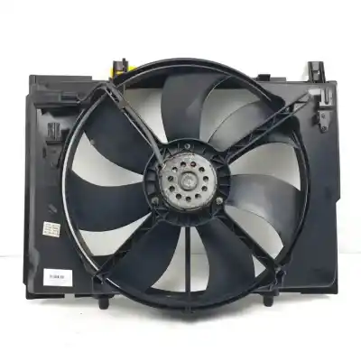 Piesă de schimb auto la mâna a doua ELECTROVENTILATOR RADIATOR pentru MERCEDES CLASE C (W202) BERLINA  Referințe OEM IAM A0015002393 A2025054055 