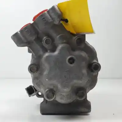 Peça sobressalente para automóvel em segunda mão compressor de ar condicionado a/a a/c por renault clio iii d4f740 referências oem iam 8200357173b  