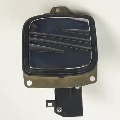 Автозапчасти б/у внешняя ручка ворот за SEAT IBIZA (6L1) BKY ссылки OEM IAM 6L6827573D  