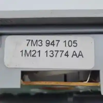 Second-hand car spare part interior light for ford galaxy (vy) e5sb oem iam references 1m2113774aa 7m3947105 