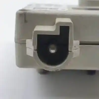 Peça sobressalente para automóvel em segunda mão módulo eletrônico por bmw x3 (e83) m47d20u2.204d4.11000441266 referências oem iam 21367510 699009004 