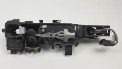 Автозапчастина б/у ліва передня зовнішня ручка для renault scénic ii (jm0/1_) 2.0 (jm05, jm0u, jm1n, jm1u, jm2v) посилання на oem iam 8200076073  