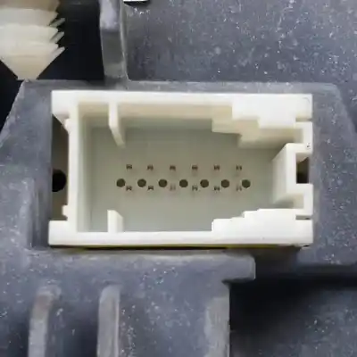 Second-hand car spare part multifunction display for bmw serie 7 (e65/e66) n62b44a oem iam references 65826931556  