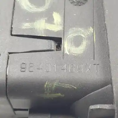 Second-hand car spare part right front power window switch for citroen c3 8hy oem iam references 96401469xt  