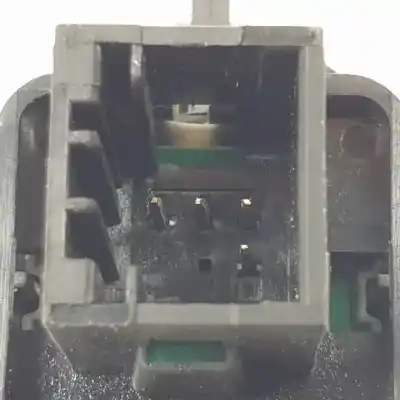 Second-hand car spare part right front power window switch for citroen c3 8hy oem iam references 96401469xt  