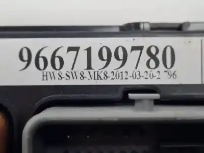 Pezzo di ricambio per auto di seconda mano scatola relè/fusibili per citroen c3 8hzdv4td.8hrdv4c.8hz.8hr.8h01 riferimenti oem iam 9667199780  