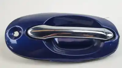 Peça sobressalente para automóvel em segunda mão Puxador Exterior Frente Direito por KIA CARNIVAL D/J3 Referências OEM IAM K53A58410  