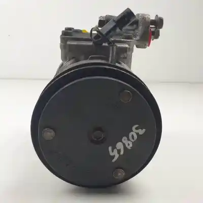 Second-hand car spare part air conditioning compressor for kia carnival d/j3 oem iam references   97701