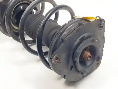 Автозапчастина б/у передній правий амортизатор для renault clio iii d4f740 посилання на oem iam 8200556695  