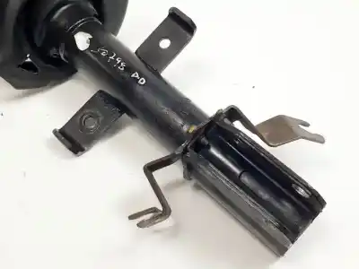 Автозапчасти б/у передний левый амортизатор за renault clio iii d4f740 ссылки oem iam 8200556695  