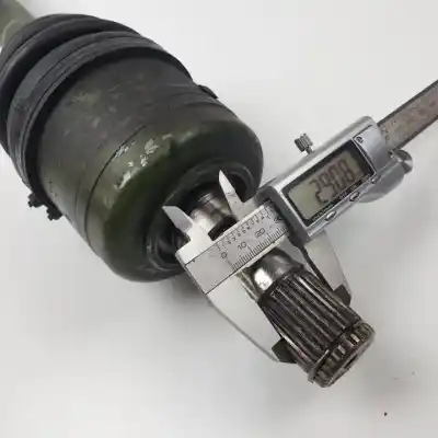 Second-hand car spare part front left transmission for kia carnival d/j3 oem iam references   