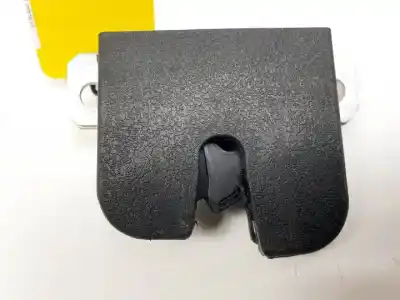 Автозапчасти б/у замок багажника/ворот за SEAT IBIZA (6L1) BBY.BKY ссылки OEM IAM 6L6827505A  