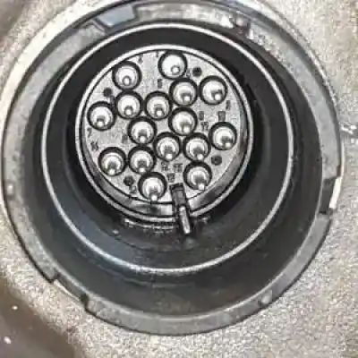 Pezzo di ricambio per auto di seconda mano riduttore per bmw 5 (e60) 520 i riferimenti oem iam zqe automatica 7556047 