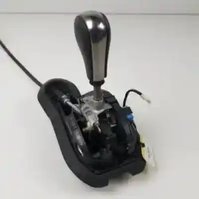 Pezzo di ricambio per auto di seconda mano leva del cambio per bmw 5 (e60) 520 i riferimenti oem iam 756045101