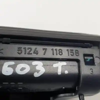 Peça sobressalente para automóvel em segunda mão puxador exterior de mala por bmw 5 (e60) 520 i referências oem iam 51247118158  