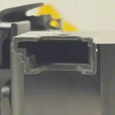 Second-hand car spare part trunk lock for bmw 5 (e60) 520 i oem iam references 8196401  