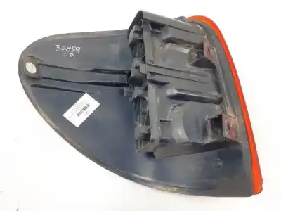 Автозапчасти б/у правый задний фонарь за chrysler voyager (rg) enr ссылки oem iam 04857306ab halogeno 153672 