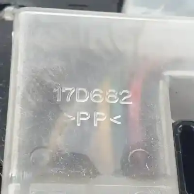 Second-hand car spare part headlights switch for mazda 5 berl. (cr) rf7j oem iam references 17d682  