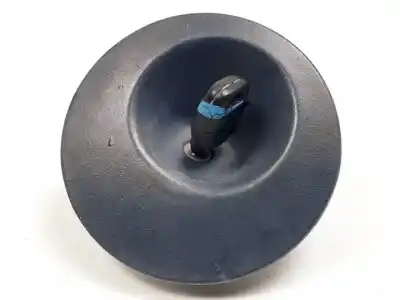 Second-hand car spare part Outer Fuel Cap for RENAULT KANGOO (F/KC0) K9K700.K9K704.K9K702 OEM IAM references 8200162581   Second-hand car spare part Outer Fuel Cap for RENAULT KANGOO (F/KC0) K9K700.K9K704.K9K702 OEM IAM references 8200162581