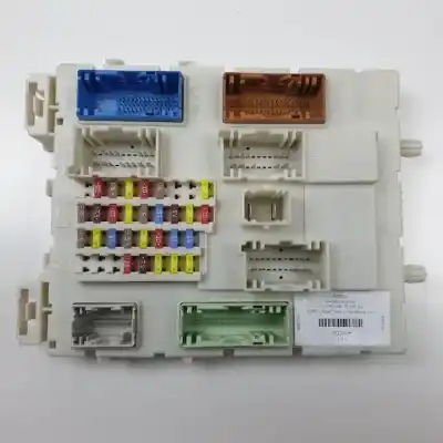 Second-hand car spare part fuse box unit for ford c-max m1je.m1da oem iam references bv6n14a073ft  