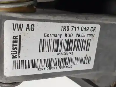 Автозапчасти б/у рычаг переключения передач за seat leon (1p1) bmn ссылки oem iam 1k0711049ck  