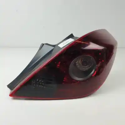 Автозапчасти б/у правый задний фонарь за OPEL CORSA D A13DTR ссылки OEM IAM 13242812 HALOGENO 89075557A 