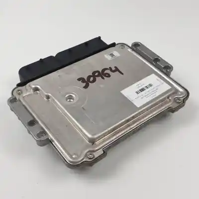 Автозапчастина б/у ебу контролер двигуна для kia carens (un) d4ea-w посилання на oem iam 0281013072 3911327485 