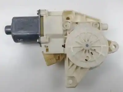 Pezzo di ricambio per auto di seconda mano MOTORE ALZACRISTALLI POSTERIORE SINISTRO per MERCEDES-BENZ CLASE C (W204) BERLINA OM646811.646811 Riferimenti OEM IAM A2048200642  