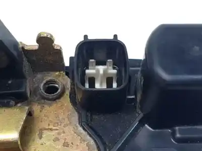 Second-hand car spare part left front door lock for chrysler 300 c egg oem iam references   