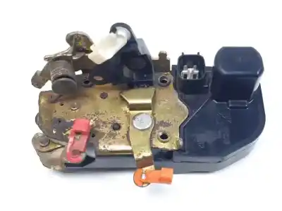 Second-hand car spare part left front door lock for chrysler 300 c egg oem iam references   