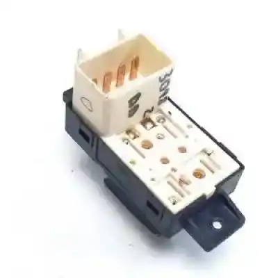 Second-hand car spare part right front power window switch for chevrolet captiva z20s-d oem iam references 202005438  