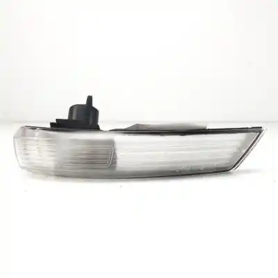 Peça sobressalente para automóvel em segunda mão farolim do lado direito por ford focus lim. xwdb.xwdd.xwda.xwdc.xwde referências oem iam 