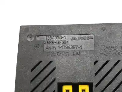 Second-hand car spare part fuse box unit for bmw serie 6 cabrio (e64) n62b44a oem iam references 7510638 13943701 