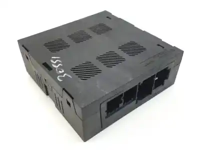 Second-hand car spare part fuse box unit for bmw serie 6 cabrio (e64) n62b44a oem iam references 7510638 13943701 