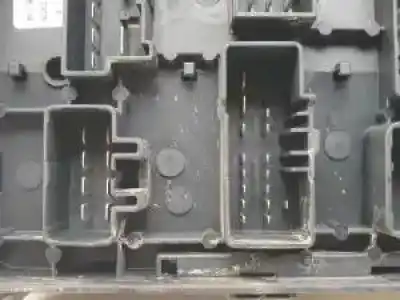 Second-hand car spare part fuse box unit for kia sorento (bl) d4cb oem iam references 911603e040 10020822004 