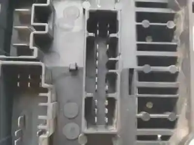 Second-hand car spare part fuse box unit for kia sorento (bl) d4cb oem iam references 911603e040 10020822004 