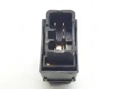 Second-hand car spare part right front power window switch for kia sorento (bl) d4cb oem iam references   