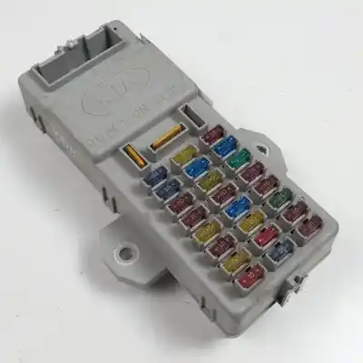 Tweedehands auto-onderdeel RELAIS/ZEKERINGENKASTJE voor KIA SORENTO (BL) D4CB OEM IAM-referenties 911703E920  