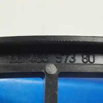 Автозапчастина б/у завнішня ручка задня права для peugeot 307 break / sw (s1) rhsdw10ated.rhs посилання на oem iam 9645897380  