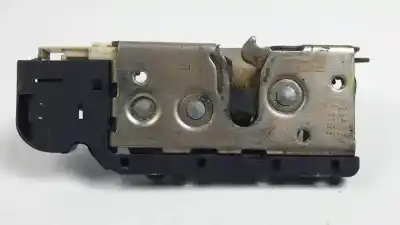 Second-hand car spare part LEFT FRONT DOOR LOCK for MERCEDES-BENZ VITO (W638) COMBI 611.980 OEM IAM references 6387200135  