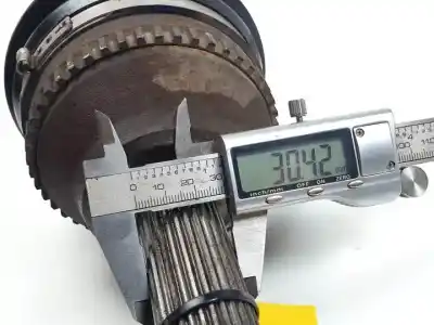 Автозапчастина б/у передня права трансмісія для ford transit combi (tt9) qwfa посилання на oem iam   