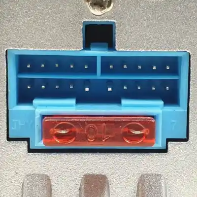 Second-hand car spare part audio system / radio cd for opel antara z32se.10hm oem iam references    Second-hand car spare part audio system / radio cd for opel antara z32se.10hm oem iam references