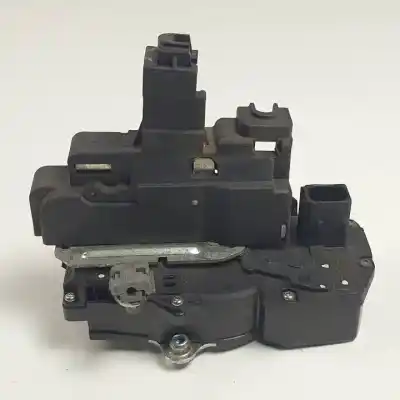 Автозапчасти б/у замок задней левой двери за opel antara z32se.10hm ссылки oem iam   