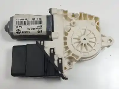 Автозапчастина б/у двиг скла задне ліво для seat leon (1m1) d-asv посилання на oem iam 1c0959811a 105540301 101389102 