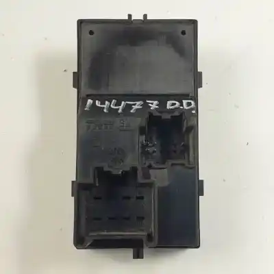 Peça sobressalente para automóvel em segunda mão botão / interruptor elevador vidro dianteiro direito por opel meriva b a14net referências oem iam   