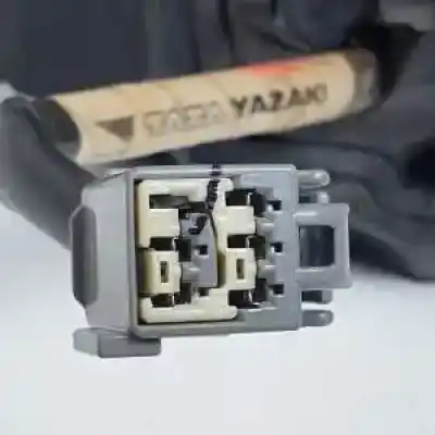 Peça sobressalente para automóvel em segunda mão espelho retrovisor esquerdo por ford focus berlina (cap) d/kkda referências oem iam 212836289  