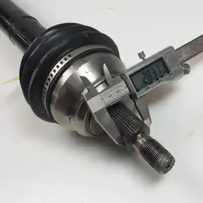 Second-hand car spare part front right transmission for seat leon (1m1) d-alh oem iam references   